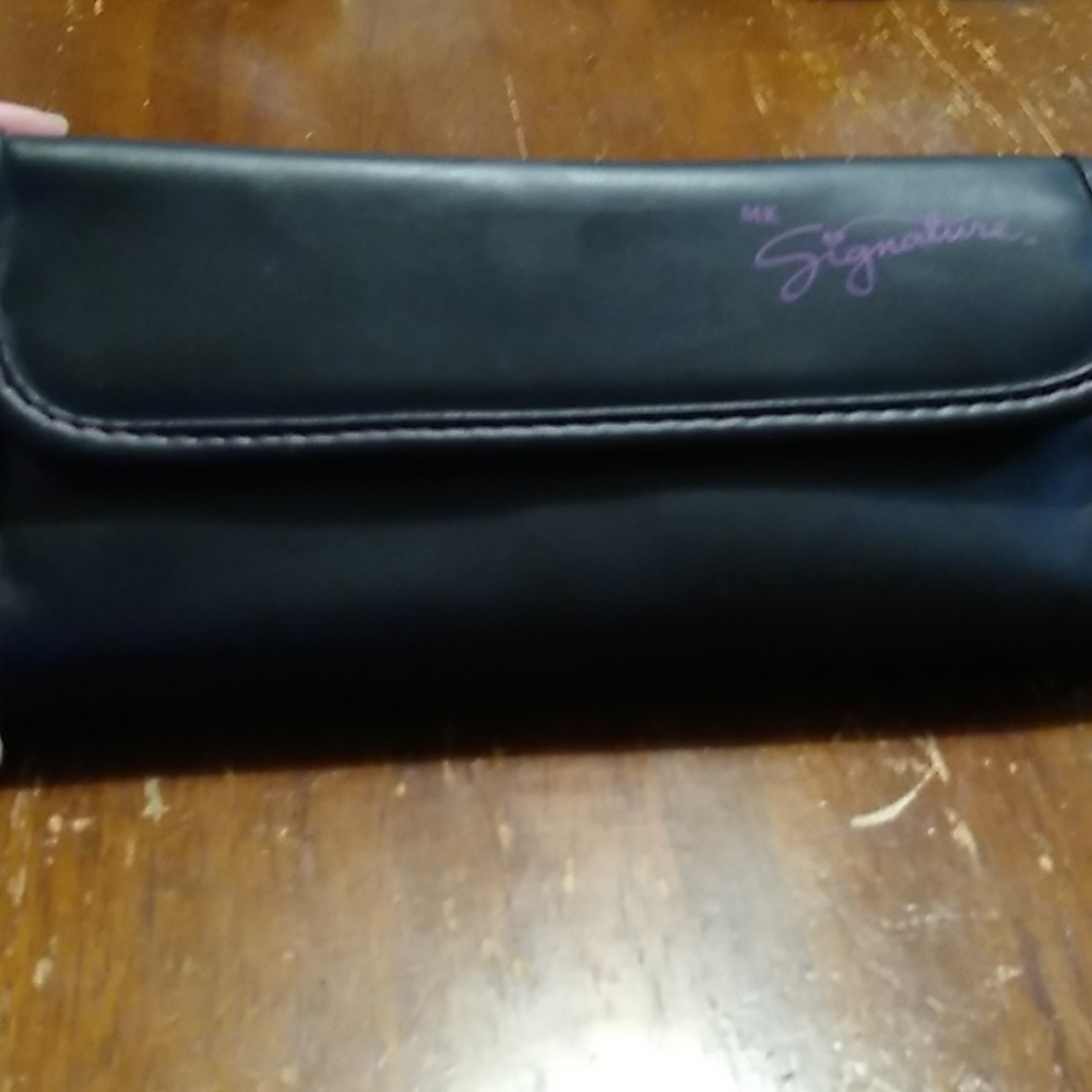 Mary Kay Signature Makeup Brush Set